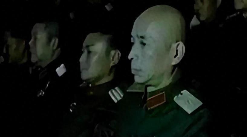 他在大革命时期仅为团职，后来享受军职待遇，杨尚昆认为这标准太低，建议提升至兵团级