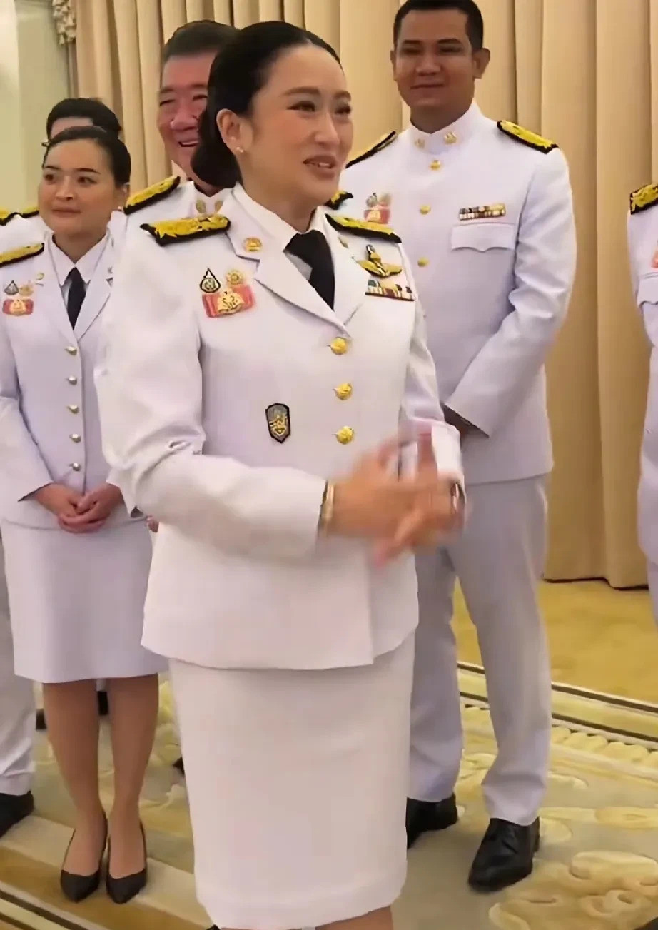 佩通坦躲过下台危机全靠这三招哇塞！佩通坦竟然没下台？“通