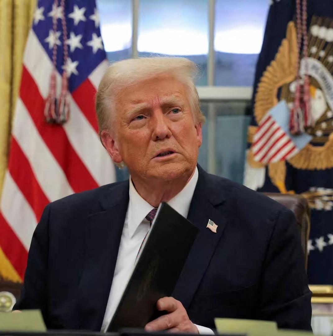 以色列把美国坑惨了！这次空袭卡达尔，以色列真的把美国坑惨了！如果卡选择忍气吞声