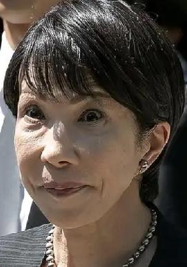快报！快报！高市早苗一上台，果然不同凡响，今天的施政言讲正如她的长相一样凶悍，她