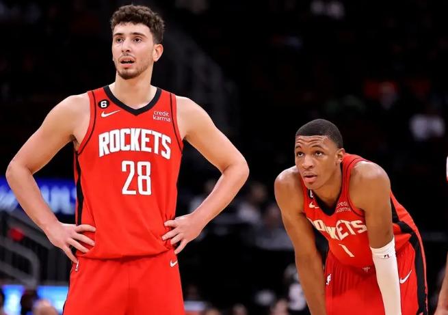 希望火箭0-4被湖人横扫！没有别的意思，纯纯只是为了让他们那个自我感觉满意的总经