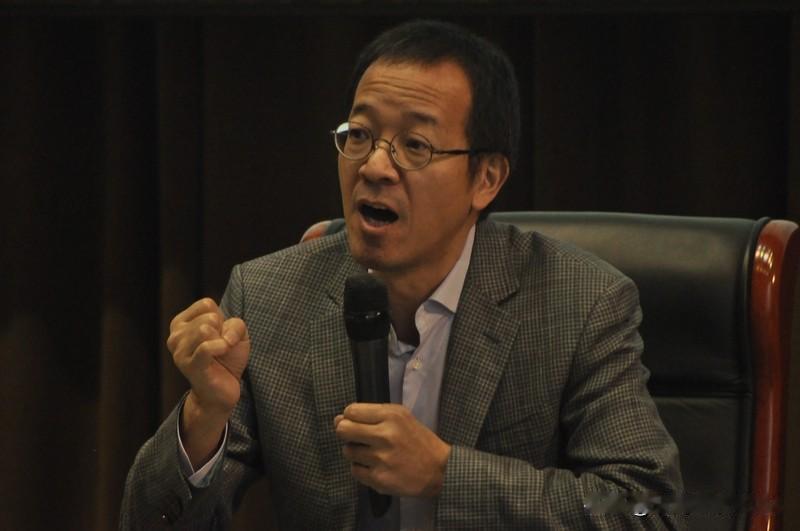 俞敏洪全员信翻车错在哪里俞敏洪全员信翻车，关键不在于他身在南极。11月16日新