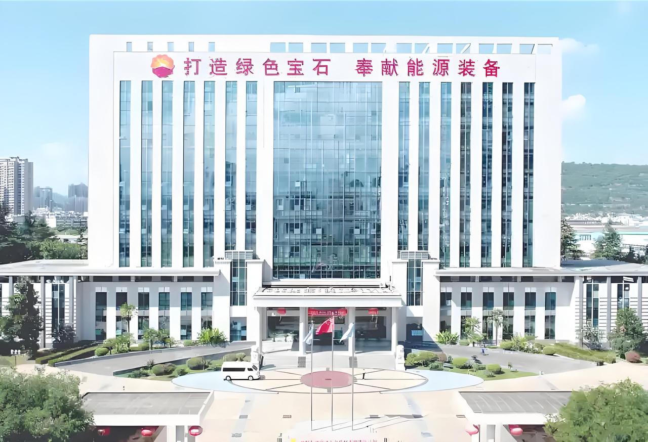 优势装备之所以是宝鸡四大产业集群之一，是因为在高端装备制造业中，宝鸡握有“金刚钻