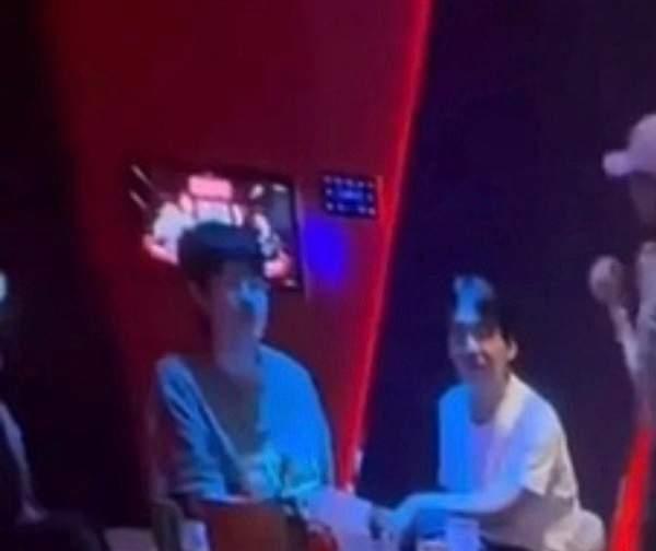 郭麒麟出来辟谣了，是朋友聚会，不是去ktv，我就好奇，这有啥好辟谣的，