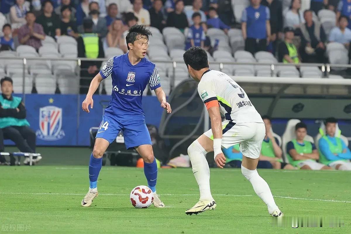 冬窗已至，聊聊申花阵中哪些球员可能会离队，谁愿枯坐板凳？联赛结束，为了下赛季，