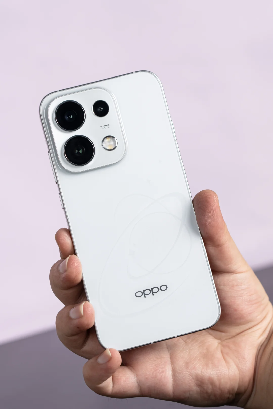 OPPO Reno16 Pro「怦然星动」