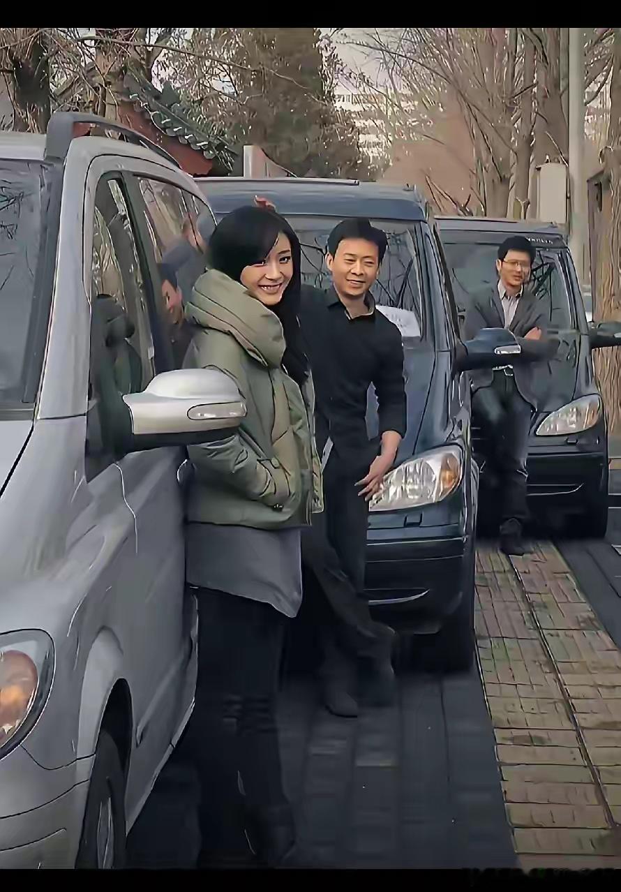 当初三个不知名的小演员。现在妥妥的顶流，撑起了娱乐圈的半壁江山！你还能认出来了吗