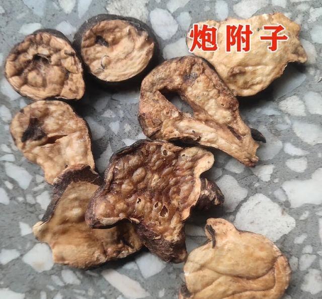 为什么中医只能自学？今天一篇文章给大家说明白，没有任何的夸大。真正反常识的地方