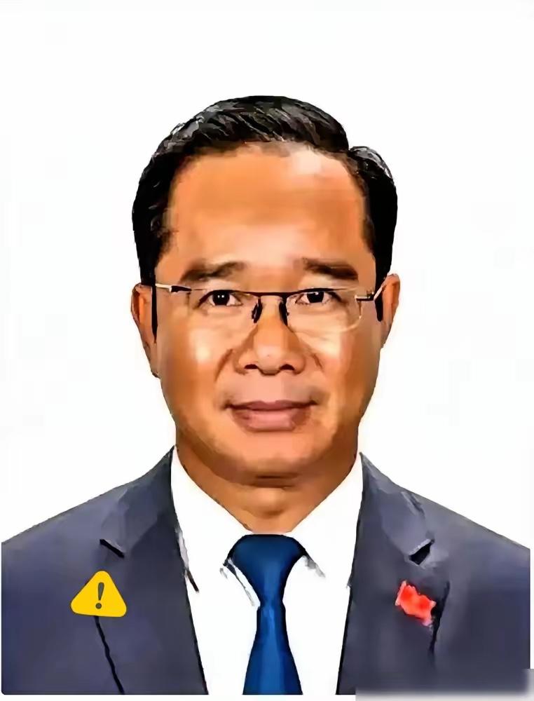 一个越南教授，当着全世界的面，扔下一句话。他说：“虽然我个人对中国有意见，但不得