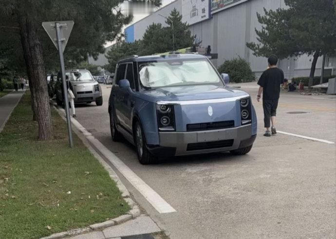 享界G9这个外观，大家打个分吧享界g9