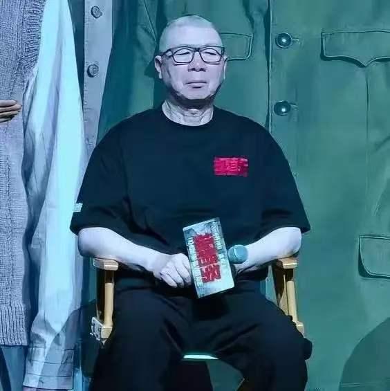 冯小刚估计后牙槽都要咬碎了，他怎么都想不明白，好片能赚大钱就算了，可凭什么烂