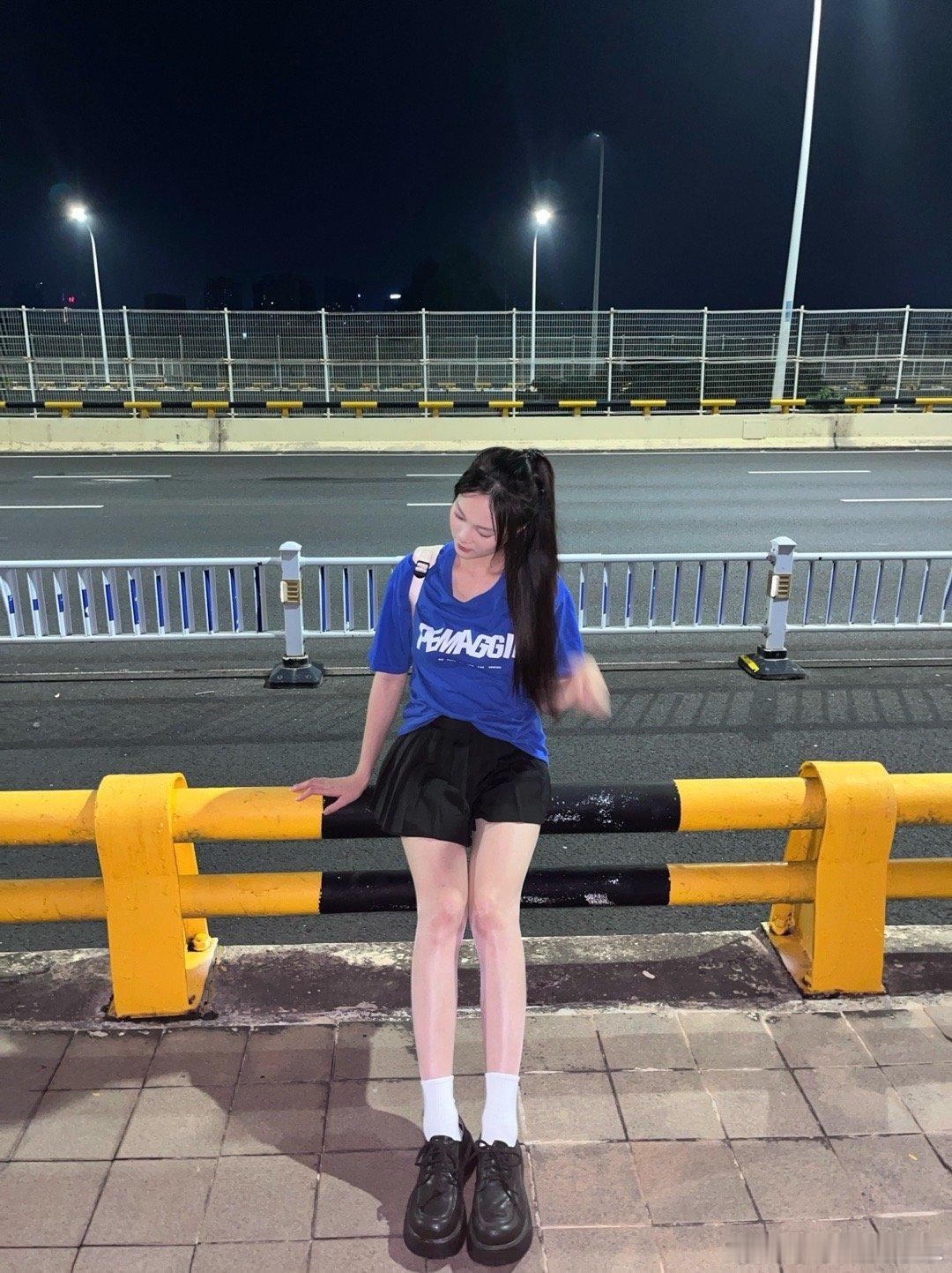 又酷又甜是怎么回事🐼时尚穿搭鞋子控​​​