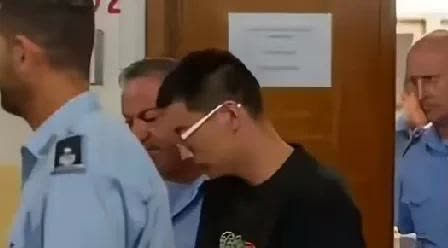新婚夫妻意大利度蜜月，丈夫突遭逮捕卷入美国引渡案，中方紧急介入。徐泽伟是上