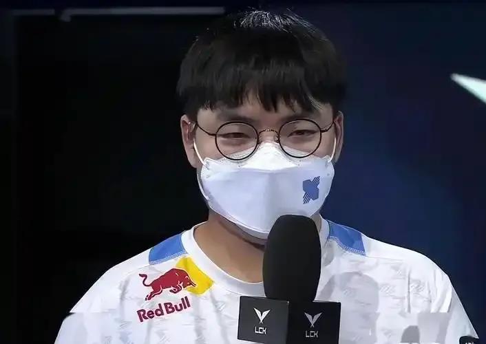 S赛冠军数量，选手排名TOP10，faker和他的队友们！6冠：faker