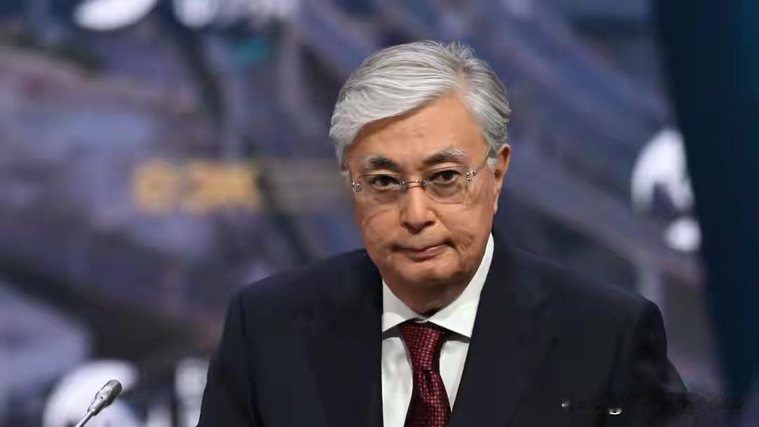 “去俄化”就能保全哈萨克斯坦？其实，哈萨克斯坦自独立之日起，就一直致力于去俄