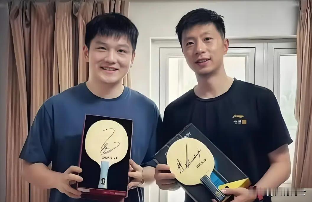 马龙和樊振东，时间错配的两人，不应直接比较！最近在网上看到不少马龙和樊振东相