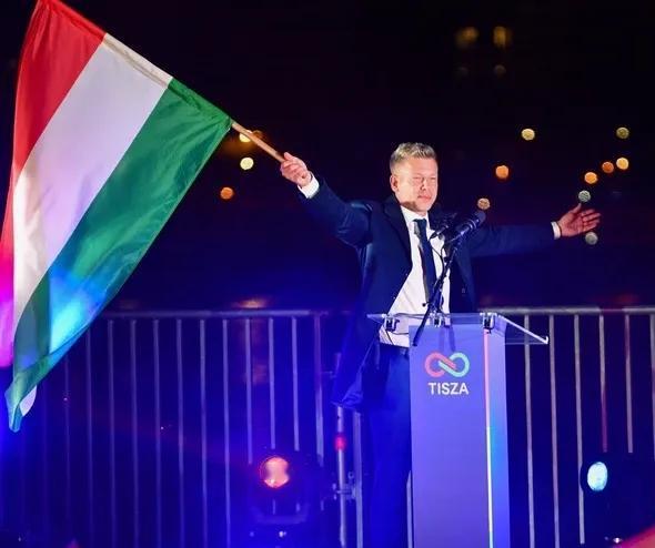 走了一个欧尔班，又来一个欧尔班。匈牙利反对派毛焦尔刚刚获胜，欧尔班主动宣布落败。