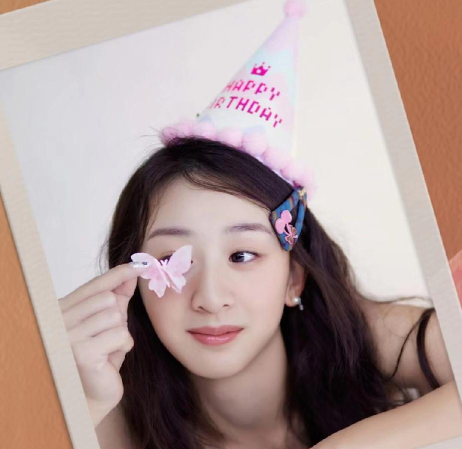 森碟18岁生日照太惊艳！妥妥的青春美少女一枚✨刷到田亮女儿森碟的18岁生日