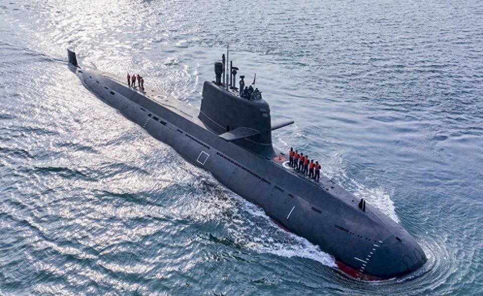 为什么中国的096核潜艇会让美军感到畏惧？其实说白了，是因为096不仅追上了美军