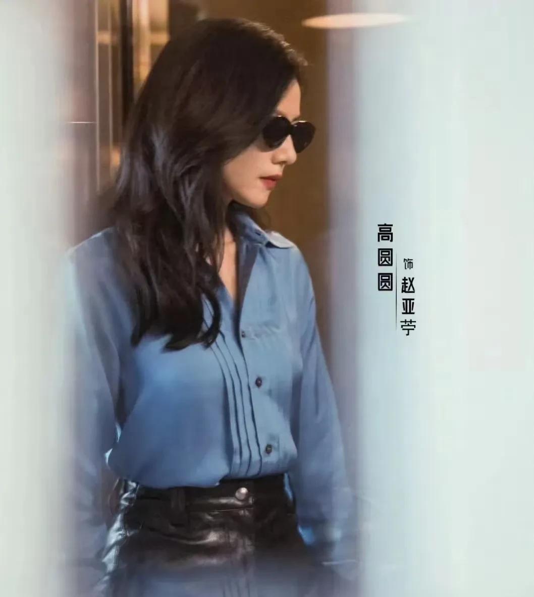 由于“国民媳妇”圆圆的缘故，央视正在播出的《绝密较量》每晚必看。越看越觉得不像