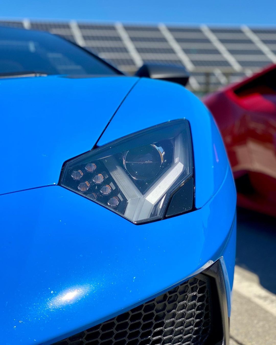 蓝色兰博基尼AventadorSVRoadster[赞]​​​