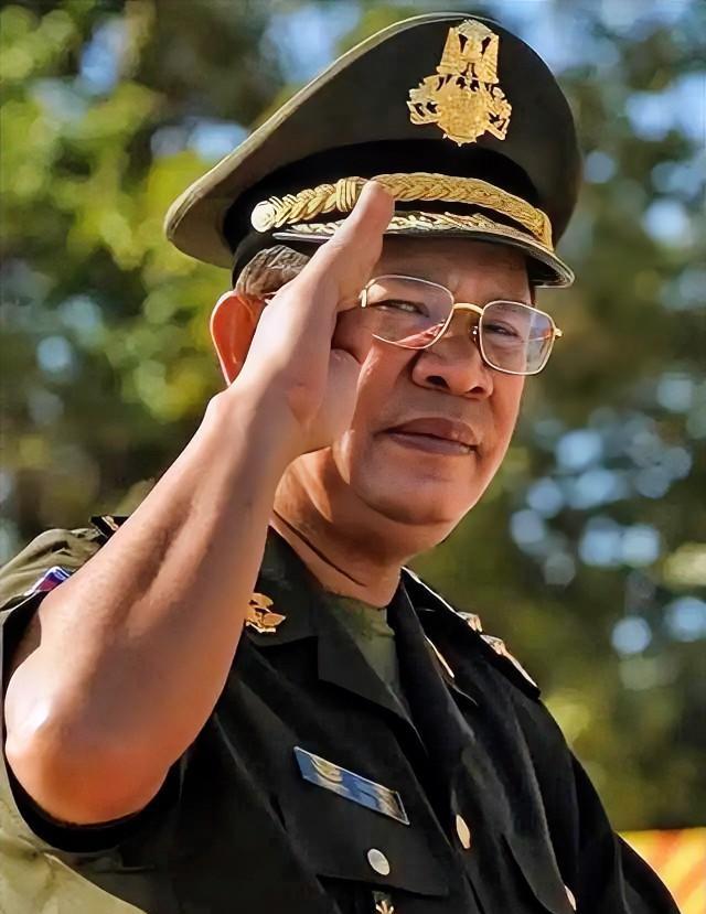 洪森已经知道，三个月内泰国总理要换人。可见洪森的阴险毒辣手段。洪森还知道，如果泰