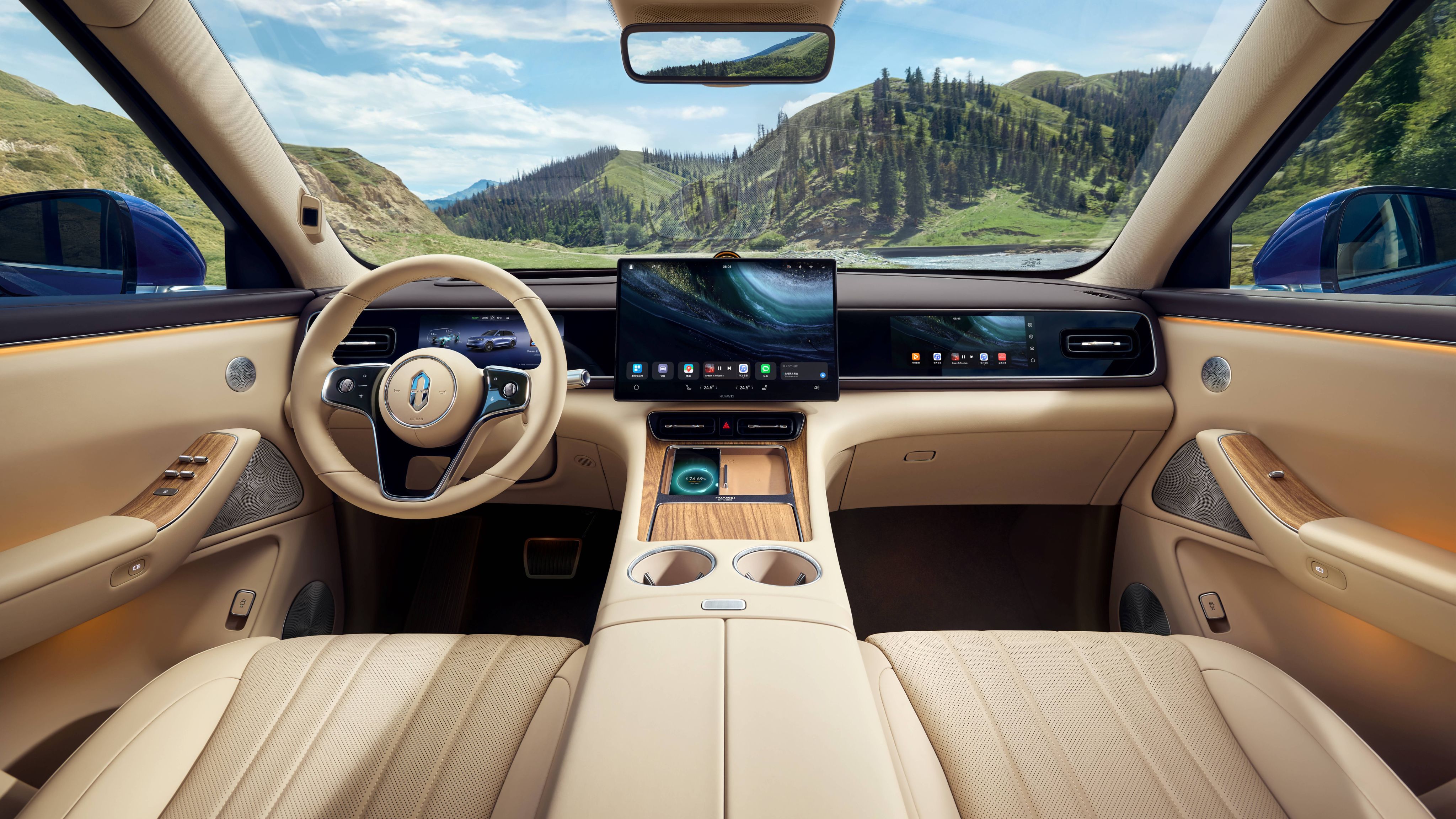 从老款问界M7换到全新M7之后，发现路上经常能碰见全新M7车友，再一看数据全新