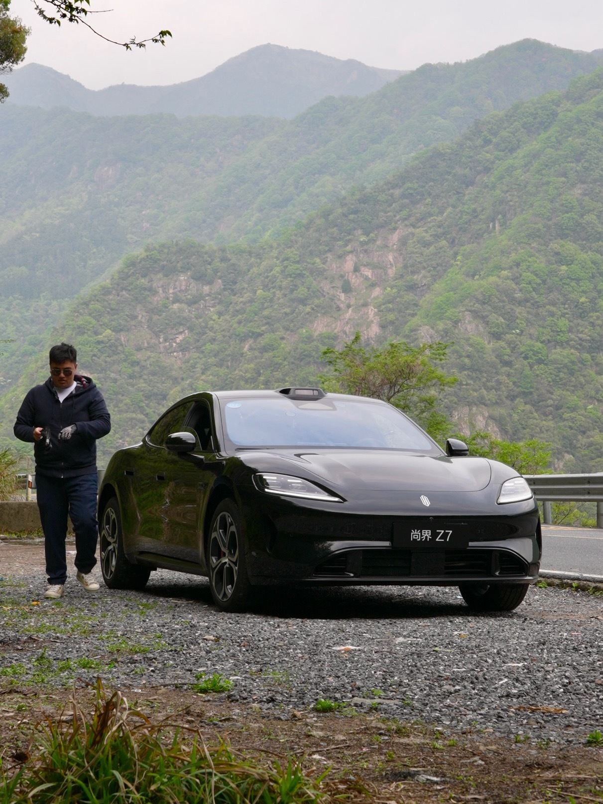 肖战流量真的超级好我之前发的尚界Z7的视频/图文突然多了几千个点赞小红书静态视频