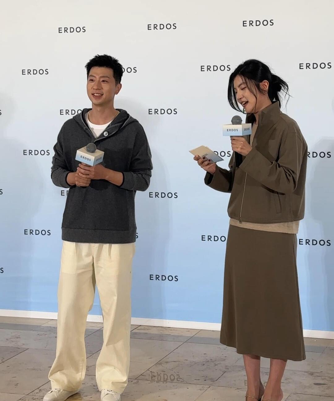 马龙真的是超级型男，站在这里好帅气！谦谦君子站在台上，走路一身轻，龙队太帅了应