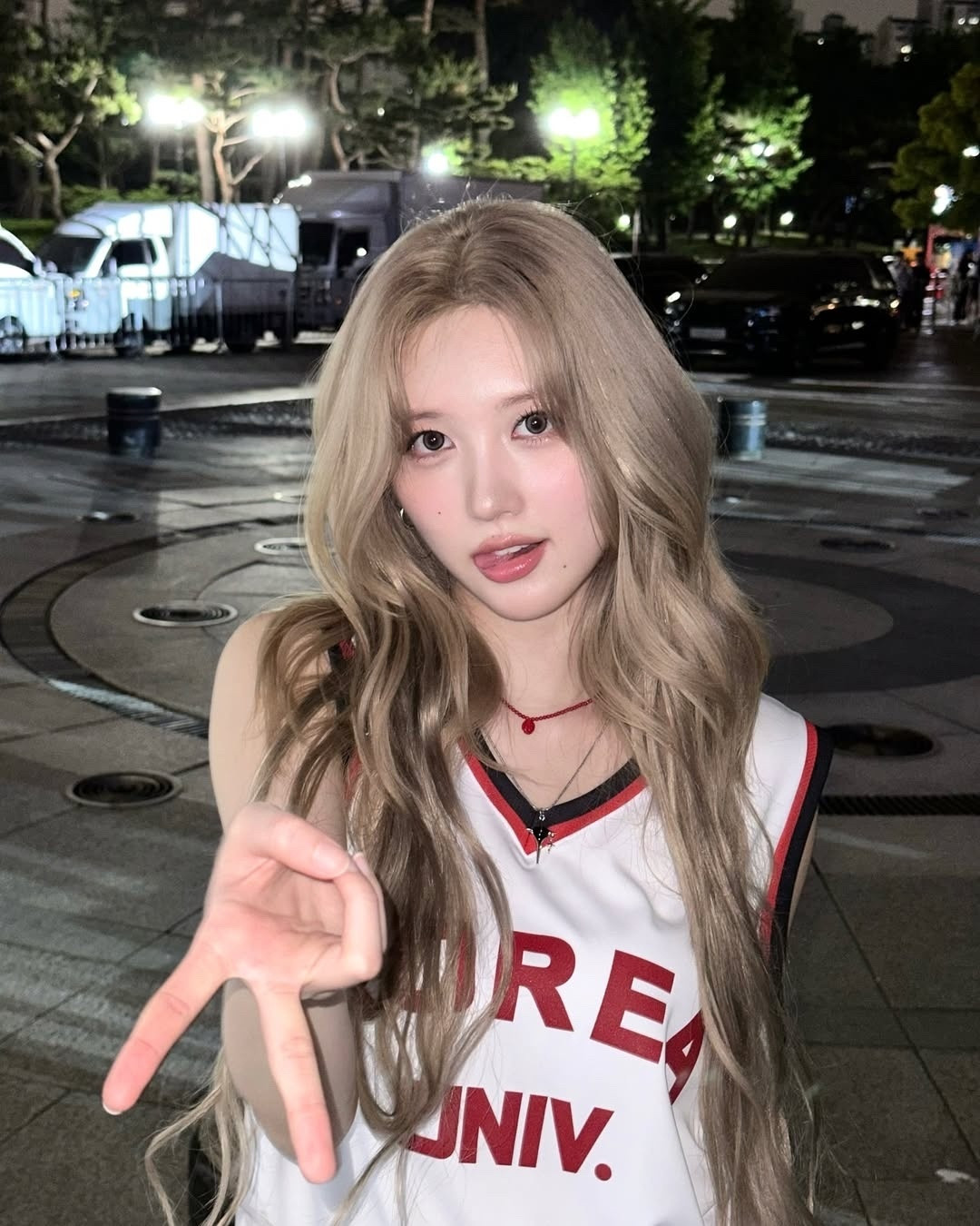 【投稿】金色长发秋天✨💖（抱歉之前是我分心了女神火力全开直接把我逗成秋田犬了