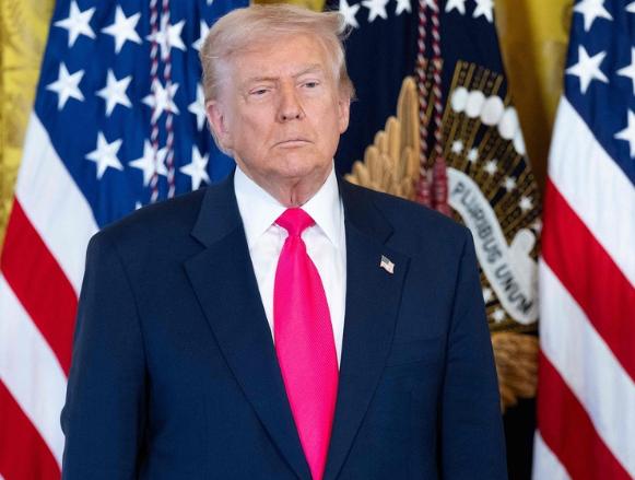 中国这一次的反制迅速得惊人，特朗普注定又要尴尬一回了！1月12日，特朗