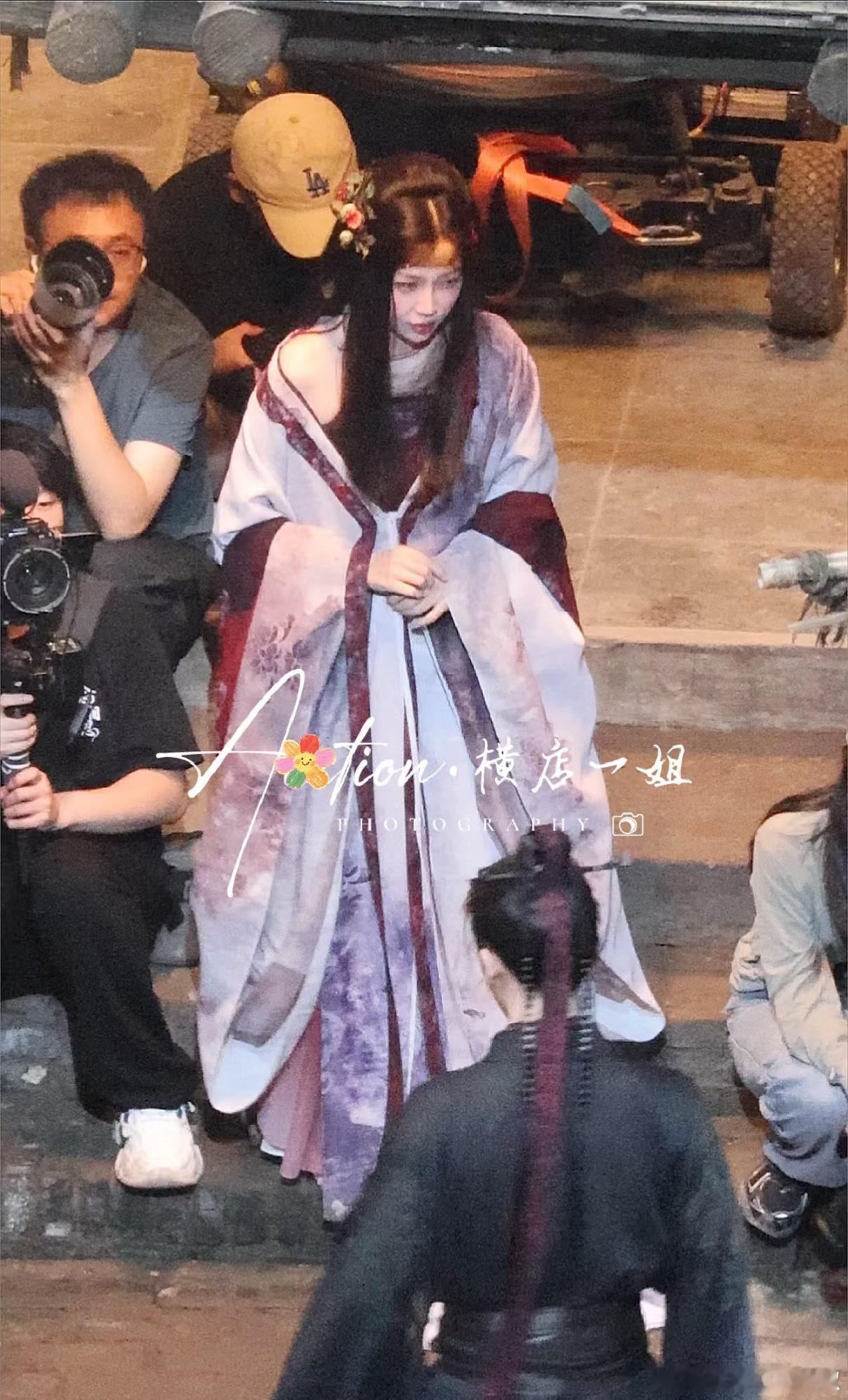 虞书欣、侯明昊《念相思》路透，男女主首次同框，cp感怎么样？