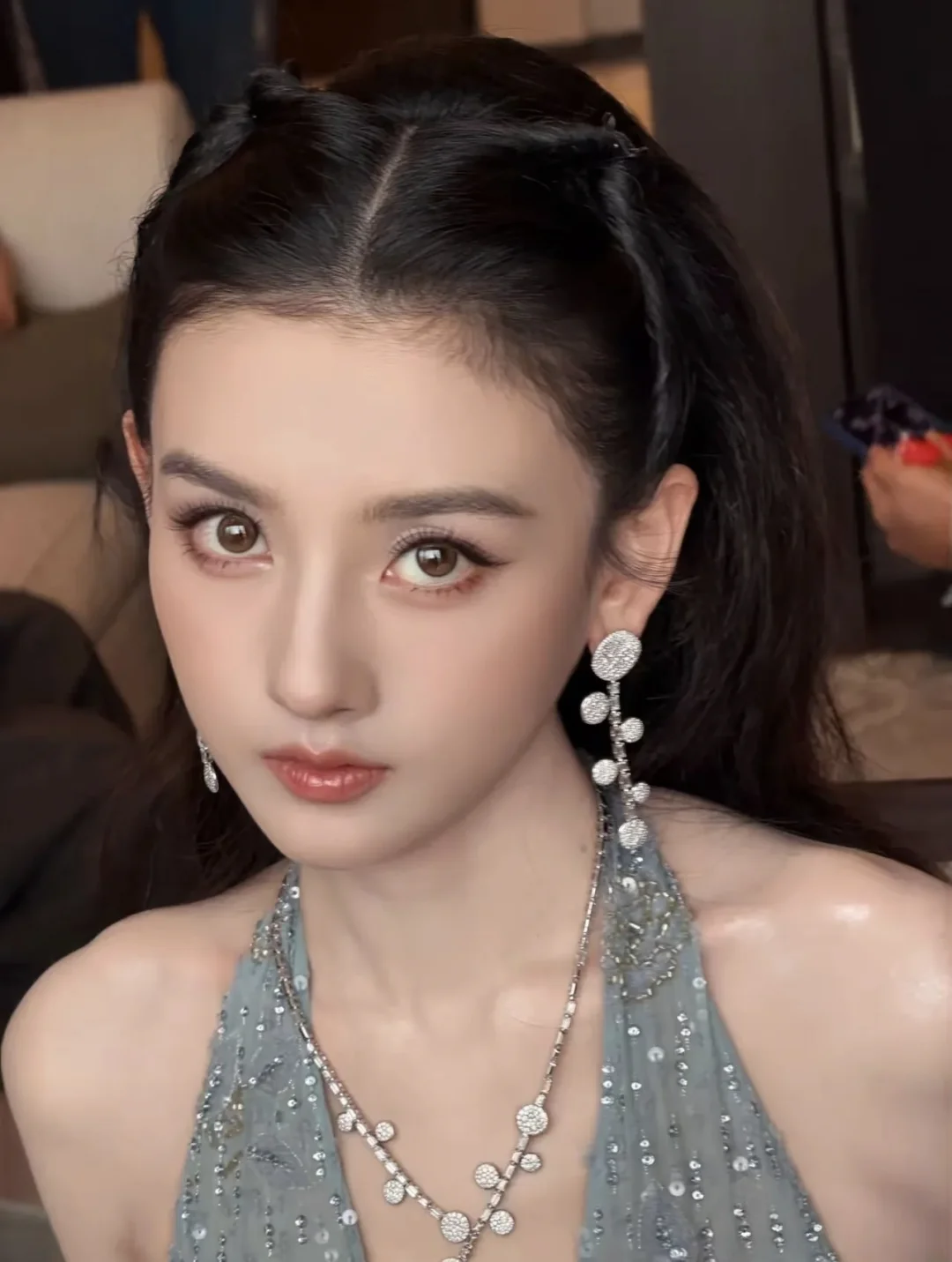 宋祖儿有此组写真，必然封神