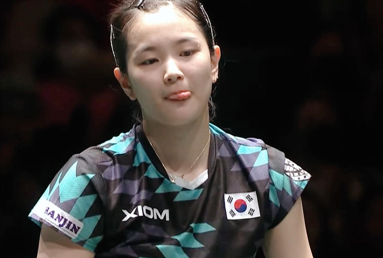 小曼姐厉害了！从1:5地狱般开局，到3:8落后，结果连追8球，11:8逆