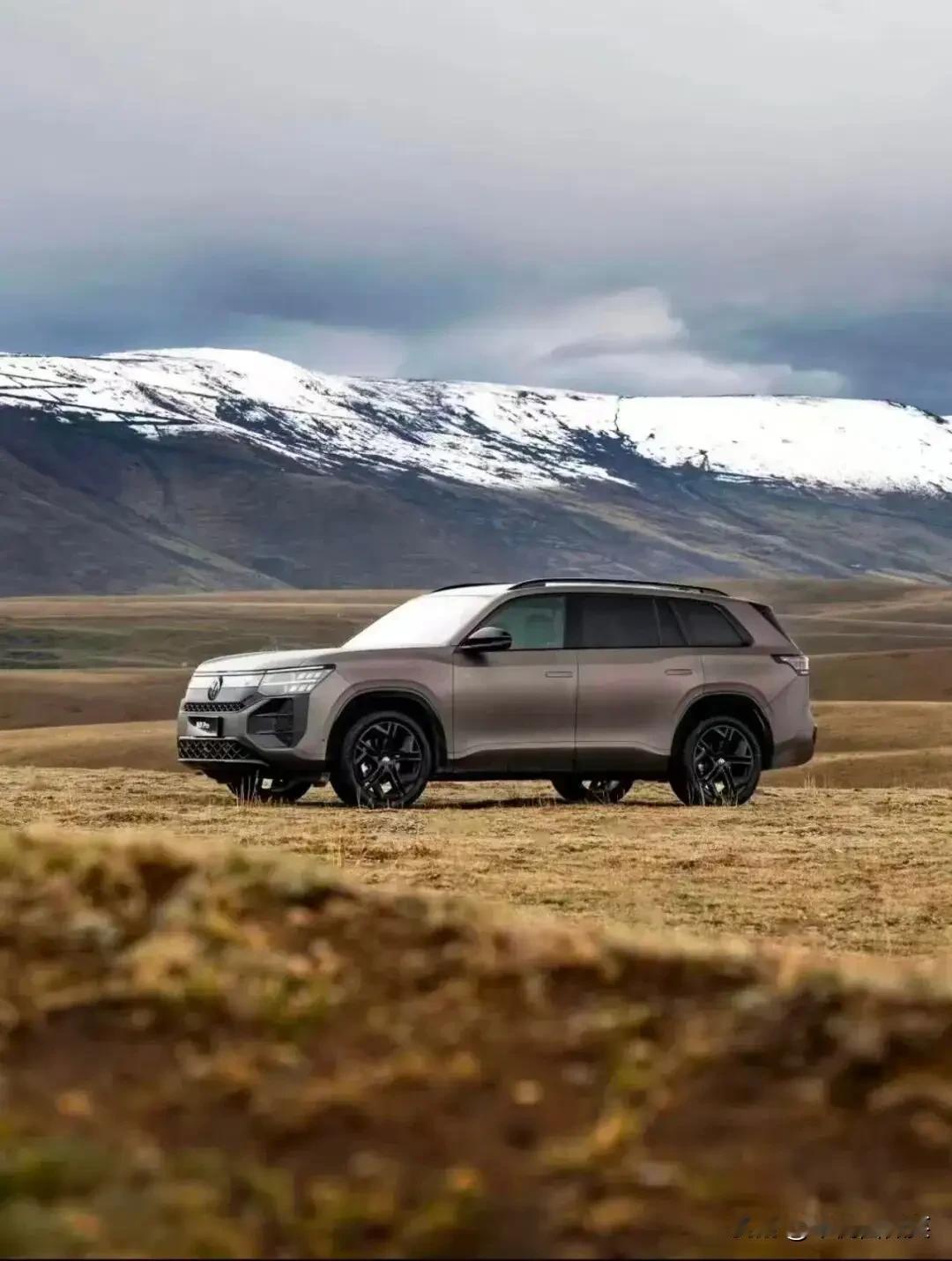 谁跑高速没熬过“盯着路盯到眼酸”？现在买途昂Pro450TSI四驱登峰版，直接