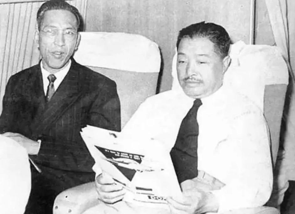 1956年，贺龙作为中国特使访问巴基斯坦，总统邀请他打猎，结果总统打了40多只，