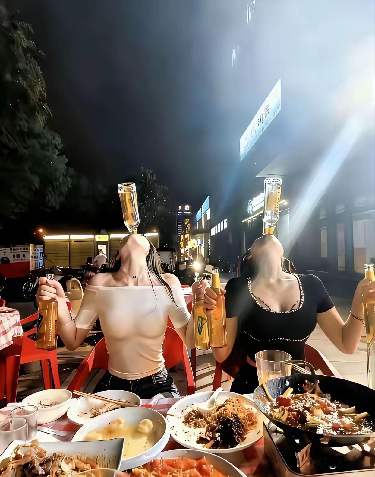 这几位美女看着身材很好啊，相信也很漂亮，美食，美景，美酒，呼朋唤友，放歌纵酒，惬