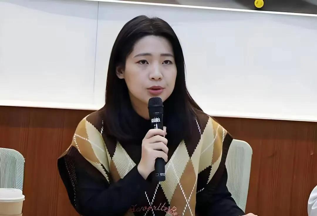赖清德摊上事，徐巧芯当场落泪，马英九再度出手，柯建铭慌不择路赖清德摊上大事。台