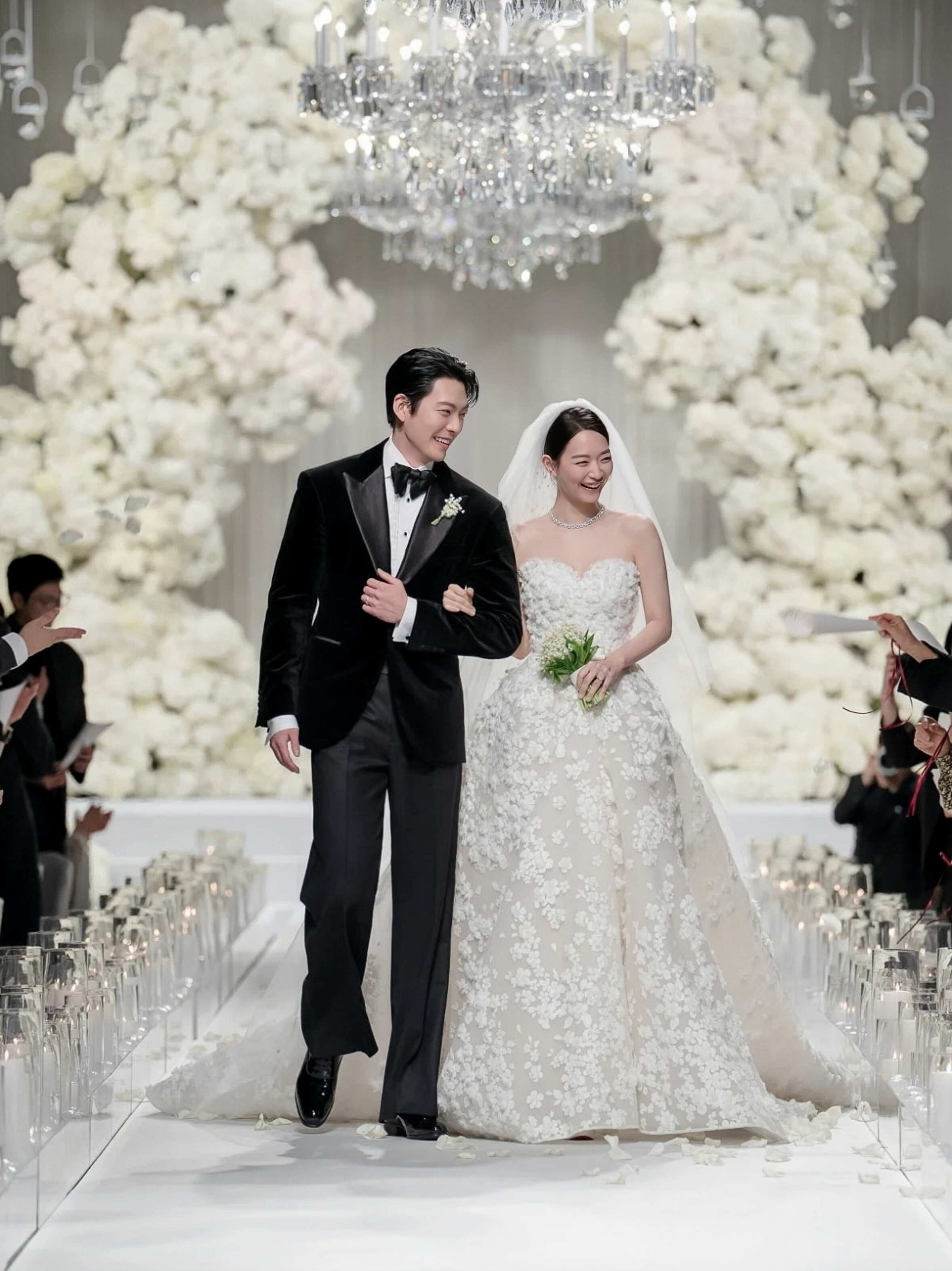 韩国明星拍结婚照这块我是服的！！