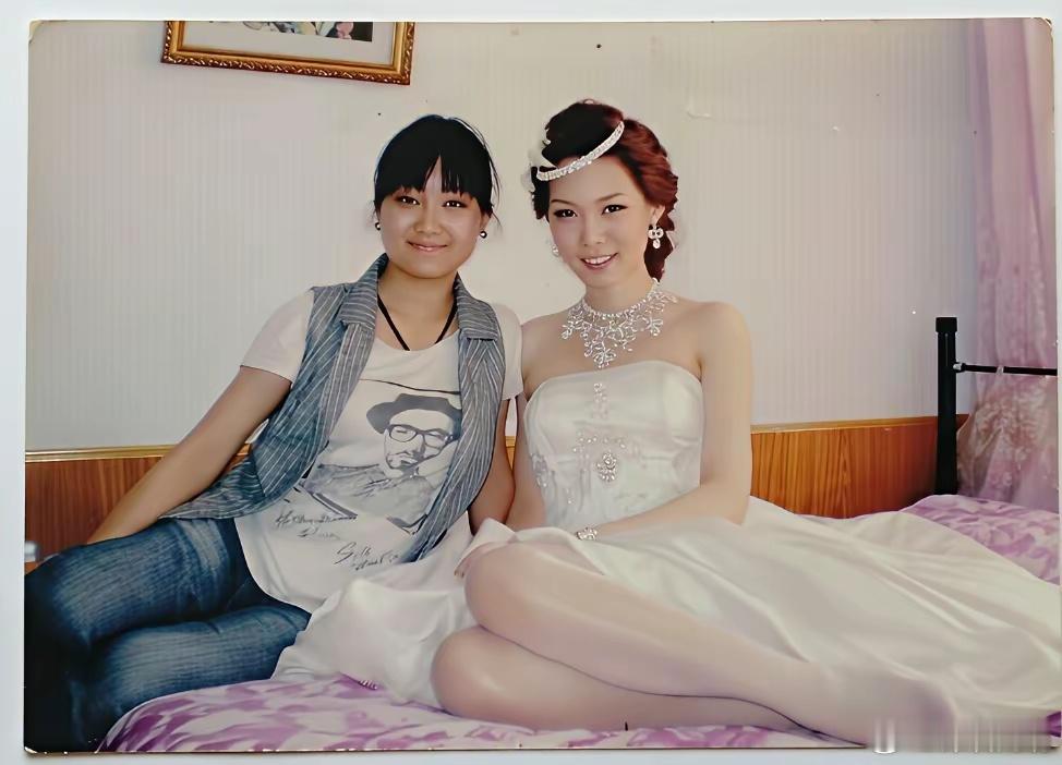 1996年，青岛。当年的时髦新娘。