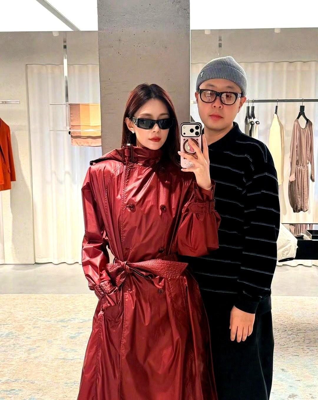 把他P瘦了？错，杜海涛这次是真把自个儿“削”出了下颌线。在法兰克福的雪地里，