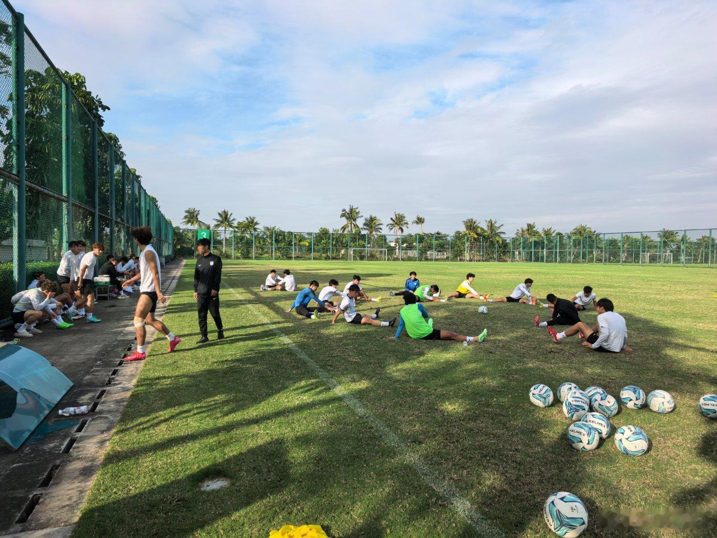 宁可自己忍受，也不需要被安慰。光荣的疼痛疼痛是运动员的勋章