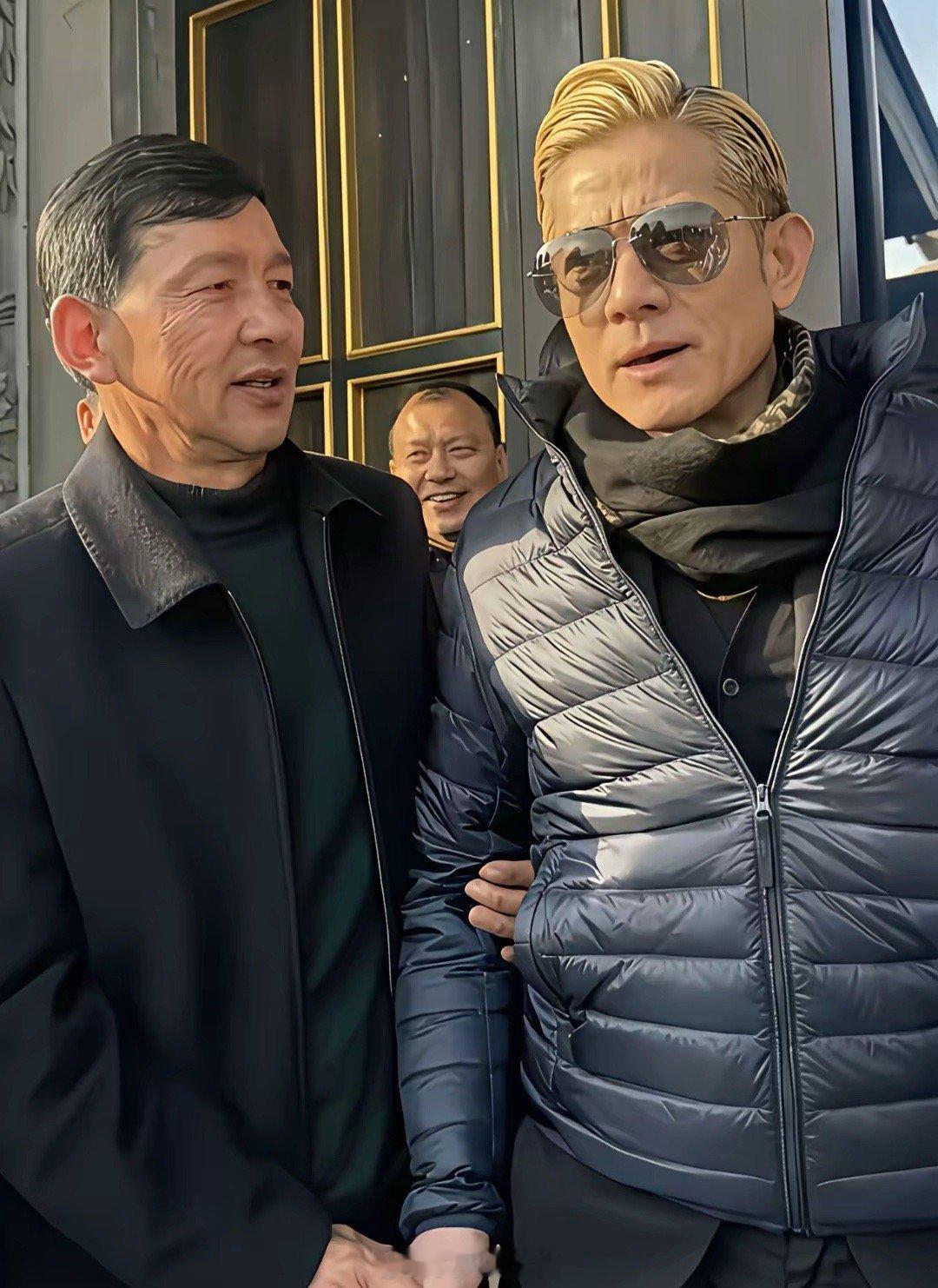 60岁郭富城和58岁岳父同框。