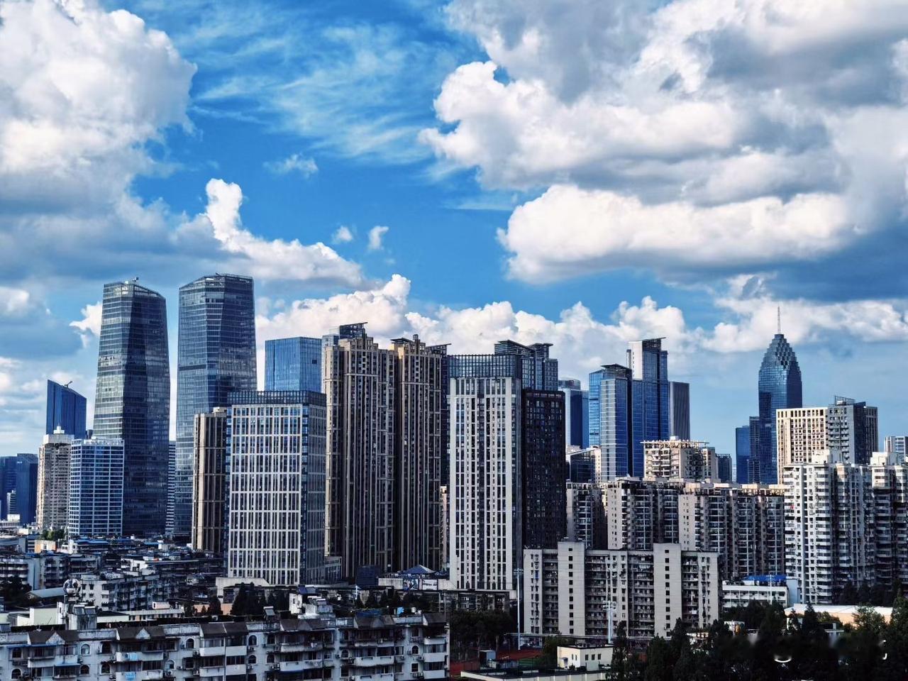 这几年因为工作的原因，接触了不少外国人，也去过一些国家，随着这种机会的增加，越来