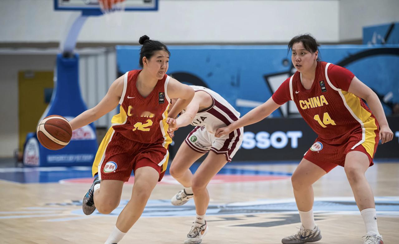 U18女篮年龄最小的孙晗昀、庞云舒最能打。116:30，中国U18在亚洲杯首