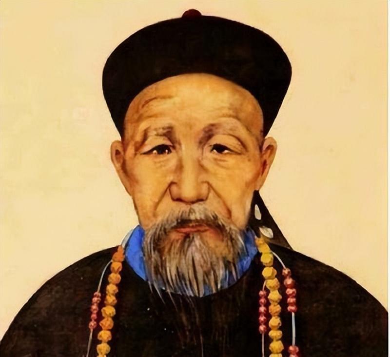 1864年7月19日，曾国藩终于率军攻进了天京城，进城的第一件事，他不是对剩余将