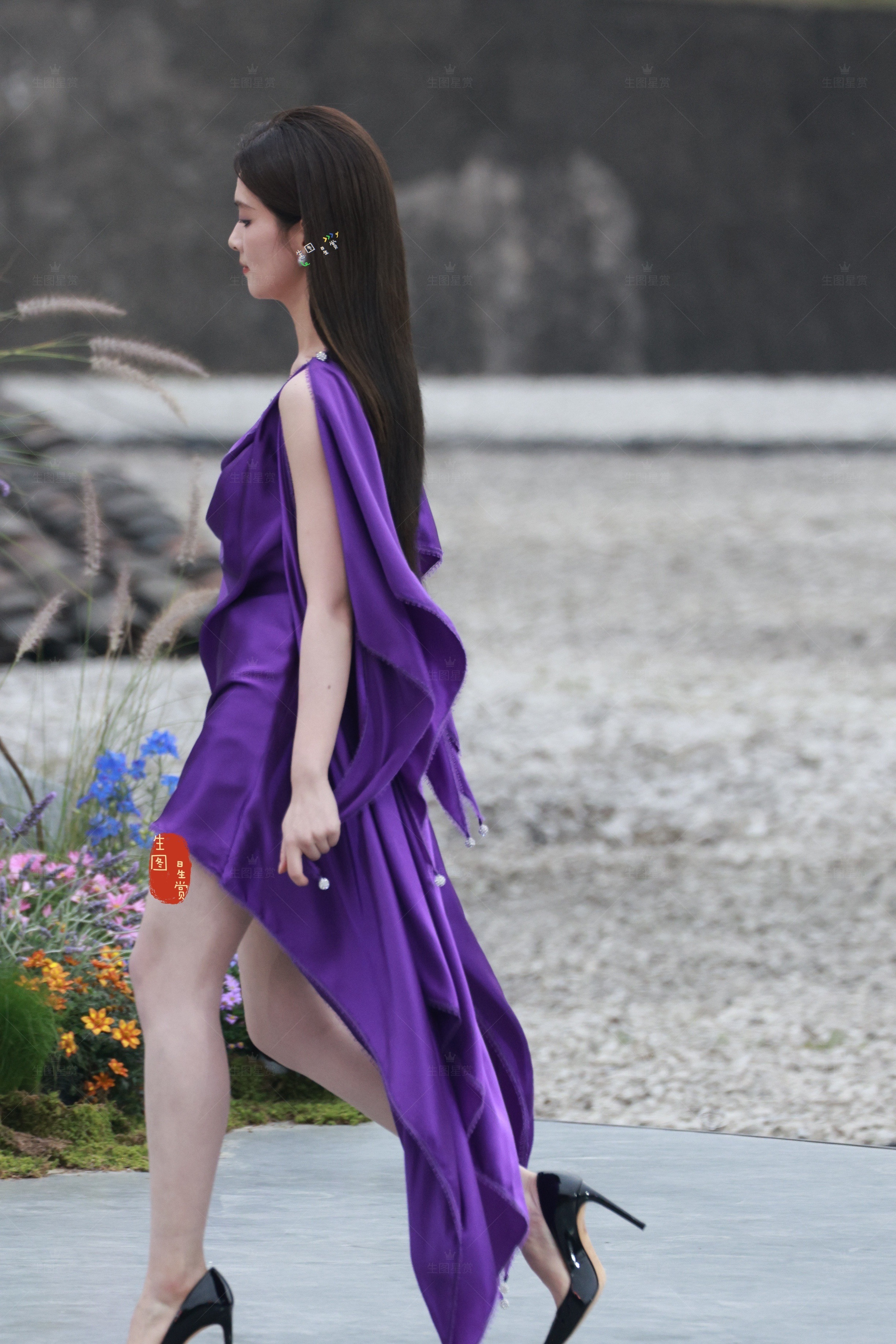 春风吹来的紫色妖姬陈昊宇💜REDGALA红毯返图