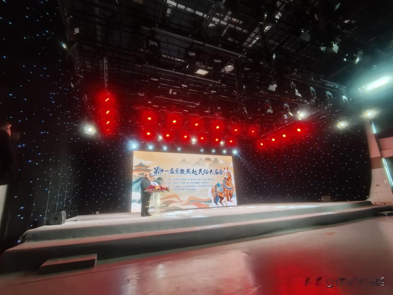 越早明白越好：那些暗中操纵你一生的16条人性法则！1、你越是好说话，别人越不把