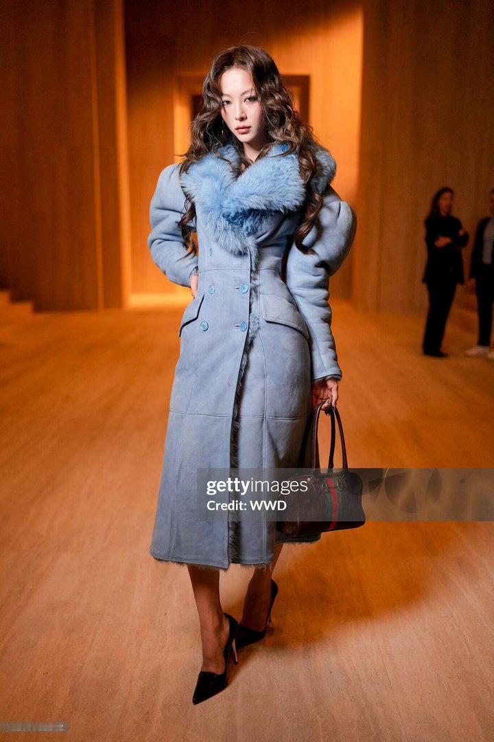 腻腻高起点解锁Gucci大秀腻腻首秀登顶Gucci大秀腻腻被Gucci设计师D