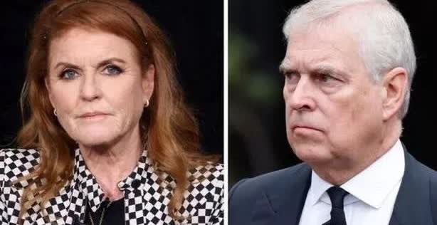 英国王室早就应该做正确的事了，剥夺安德鲁王子和其前妻莎拉的头衔，并将约克公爵夫妇
